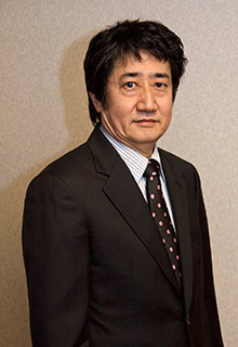 田窪恭治
