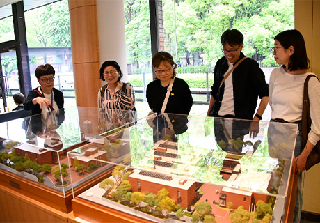 Architecture Tour image1